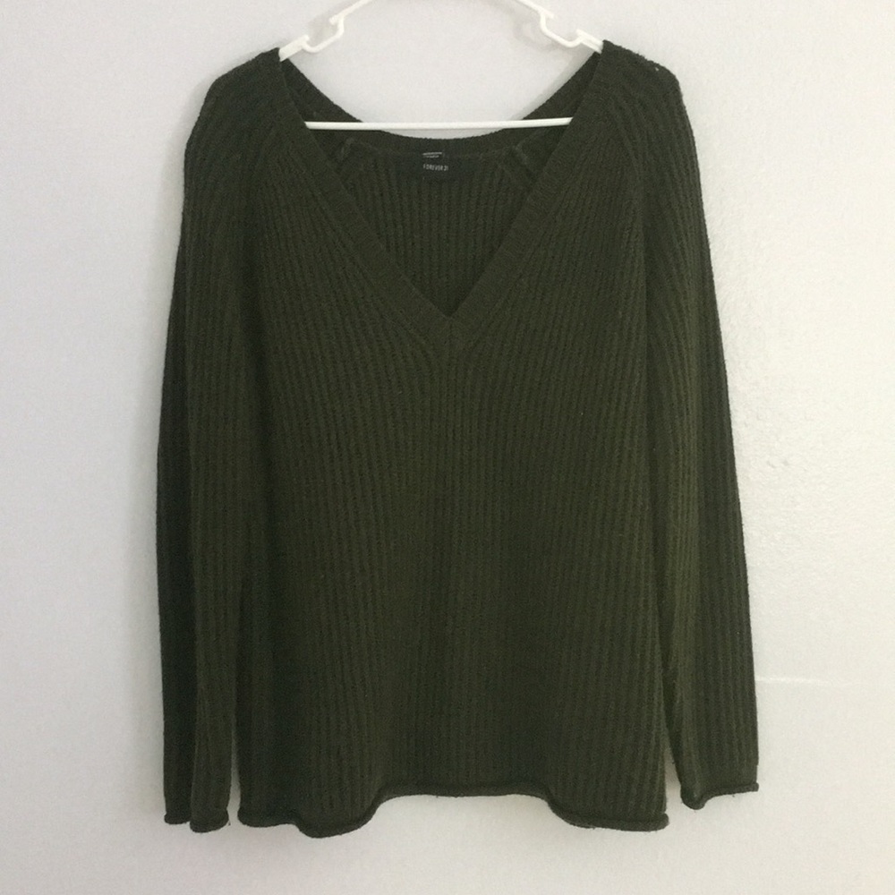 Dark Hunter Green V-Neck Knitted Sweater
